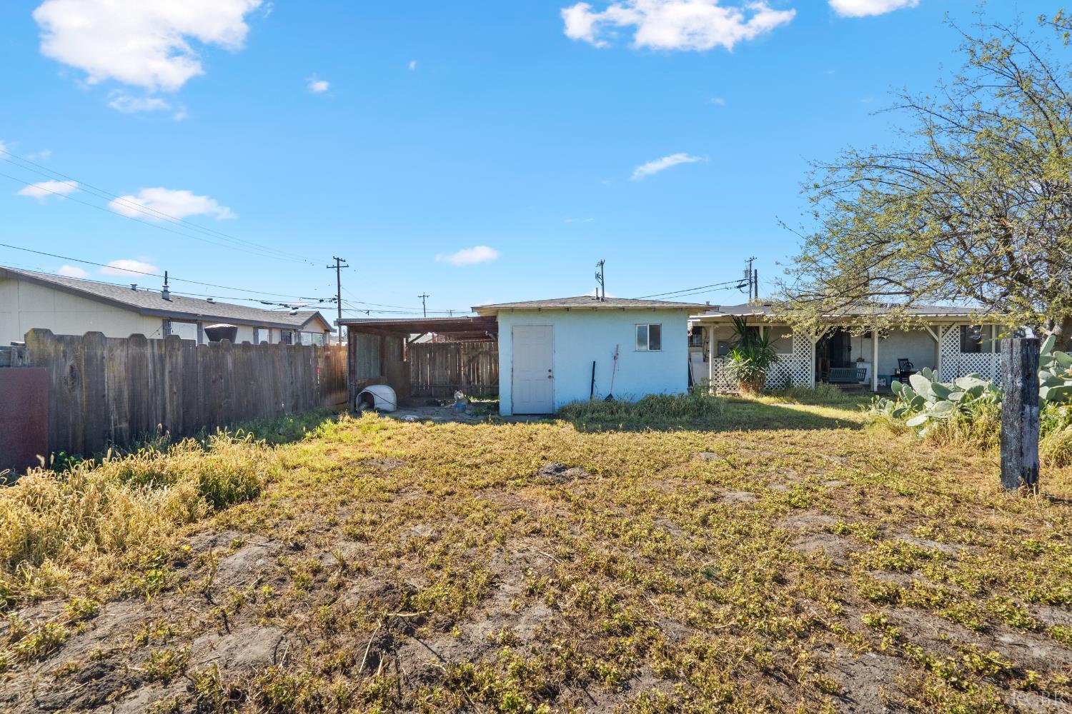 19415 Empire St, Stratford, CA 93266