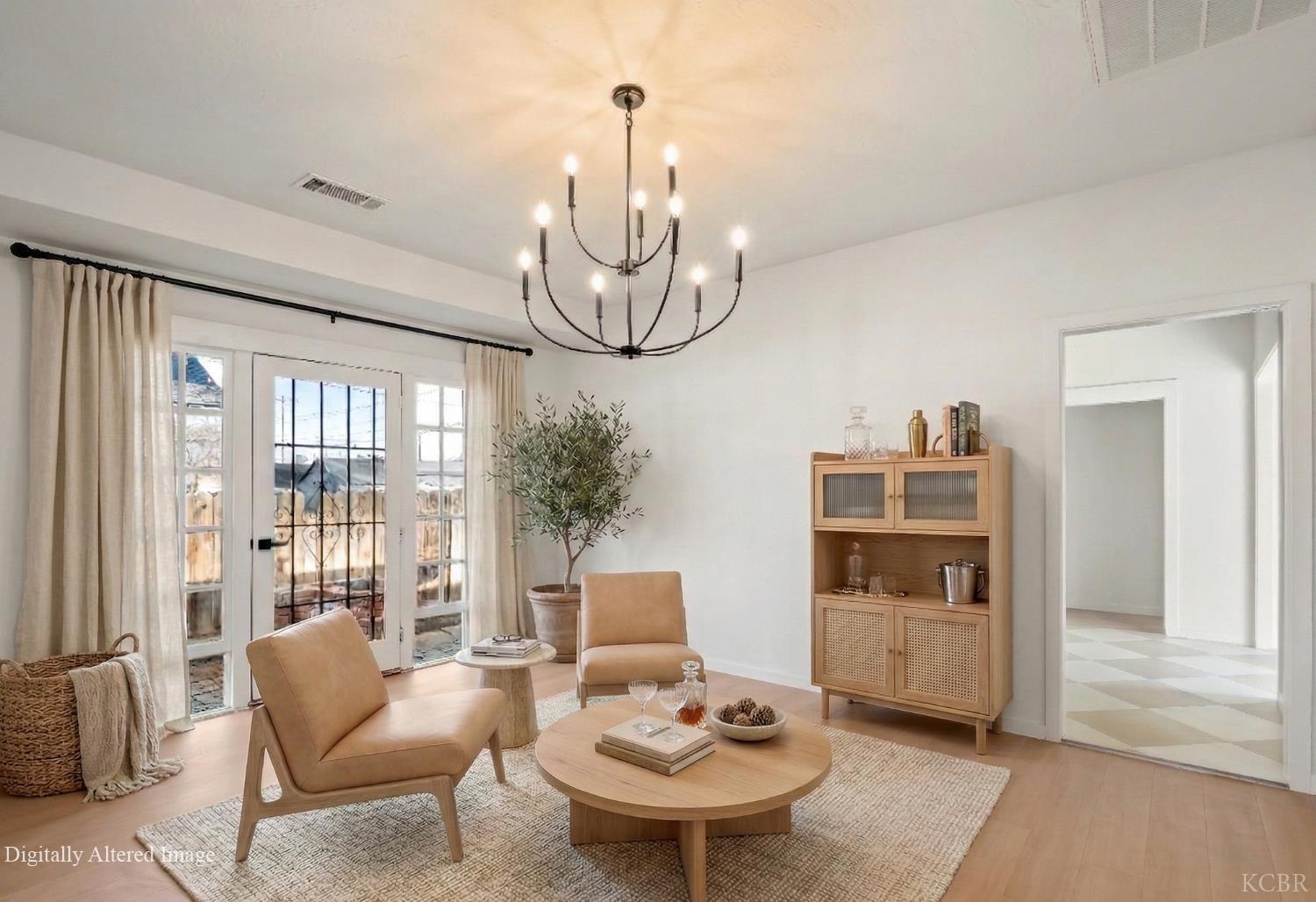 425 W Elm St, Hanford, CA 93230