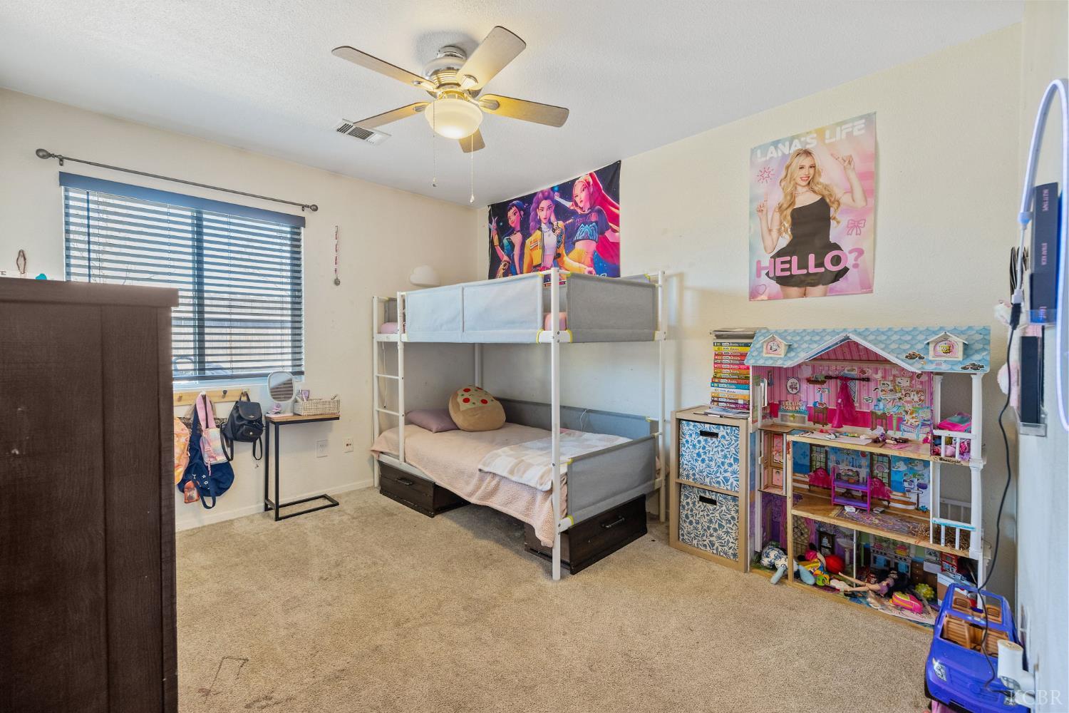 1915 Valley Springs Ave, Hanford, CA 93230