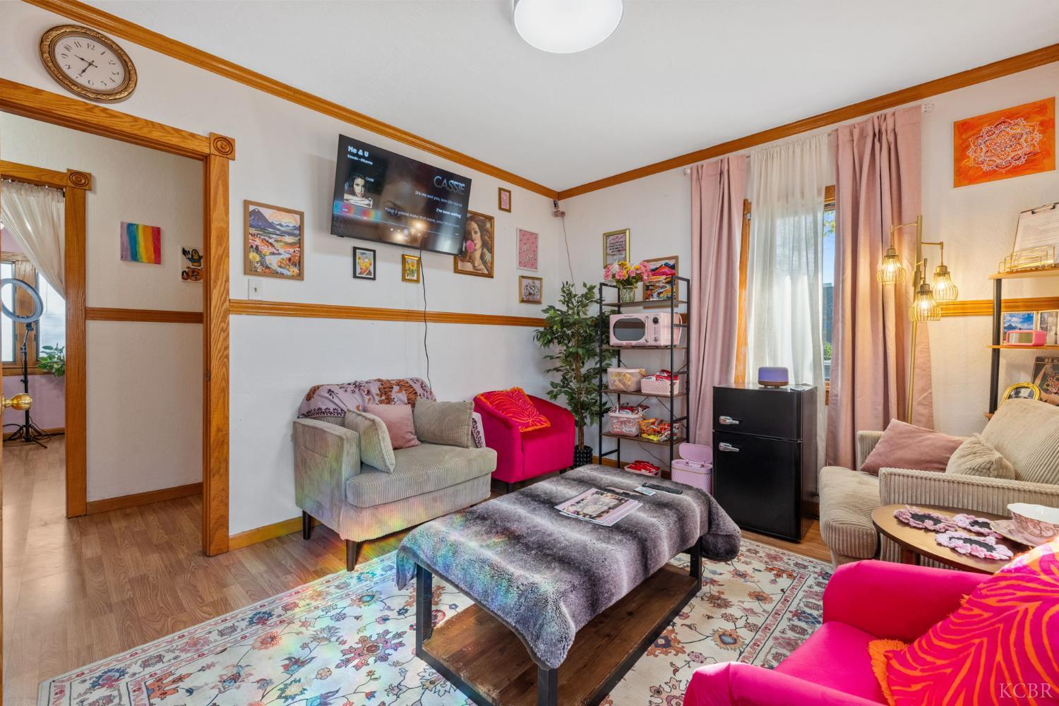 114 S Stevenson St, Visalia, CA 93291