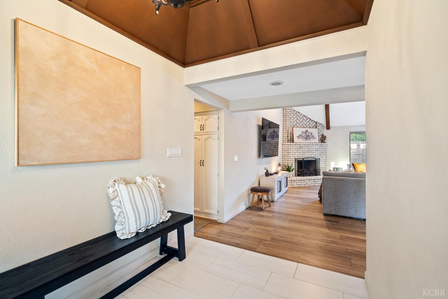 3224 S Garden St, Visalia, CA 93277