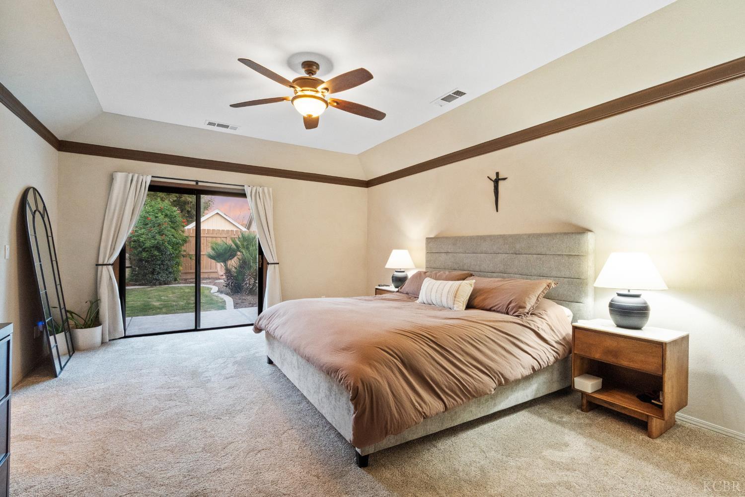 3224 S Garden St, Visalia, CA 93277