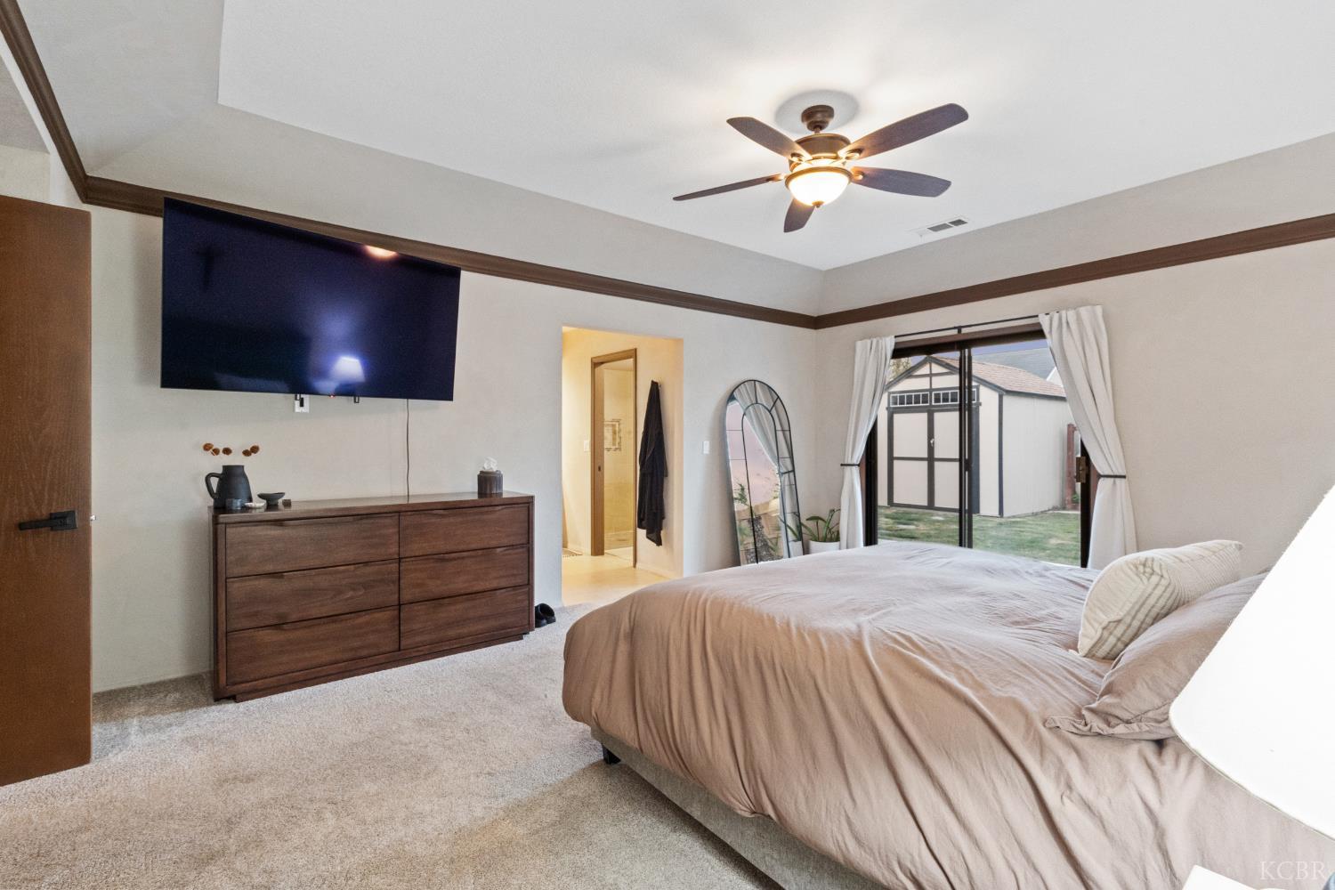 3224 S Garden St, Visalia, CA 93277