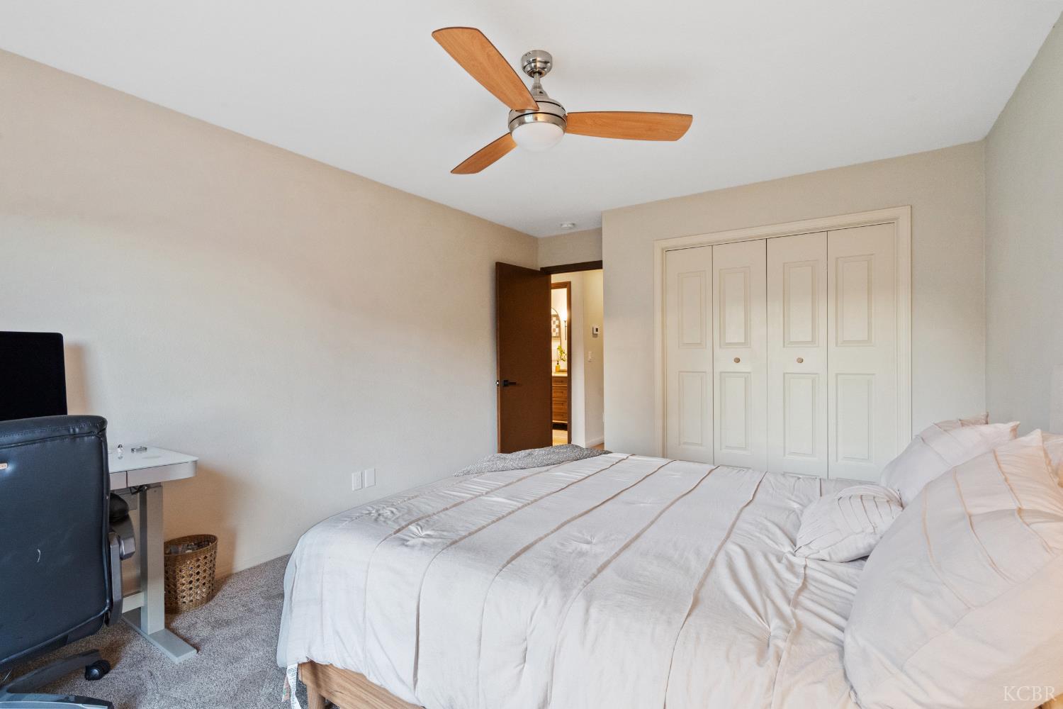 3224 S Garden St, Visalia, CA 93277