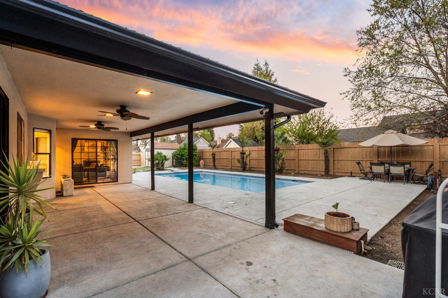 3224 S Garden St, Visalia, CA 93277