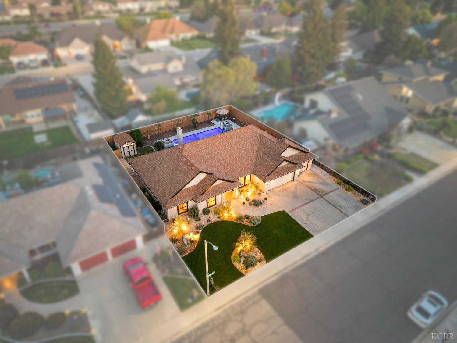 3224 S Garden St, Visalia, CA 93277