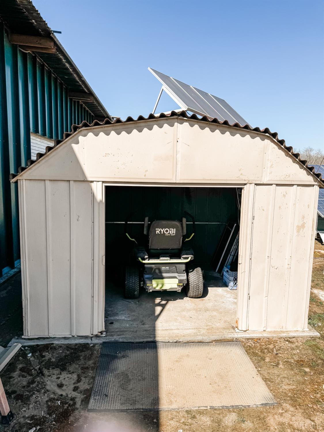 12120 Idaho Ave, Hanford, CA 93230