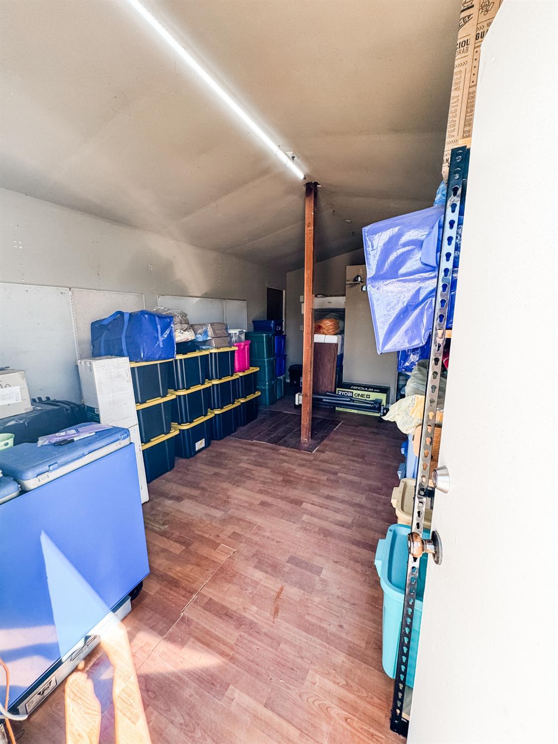 12120 Idaho Ave, Hanford, CA 93230