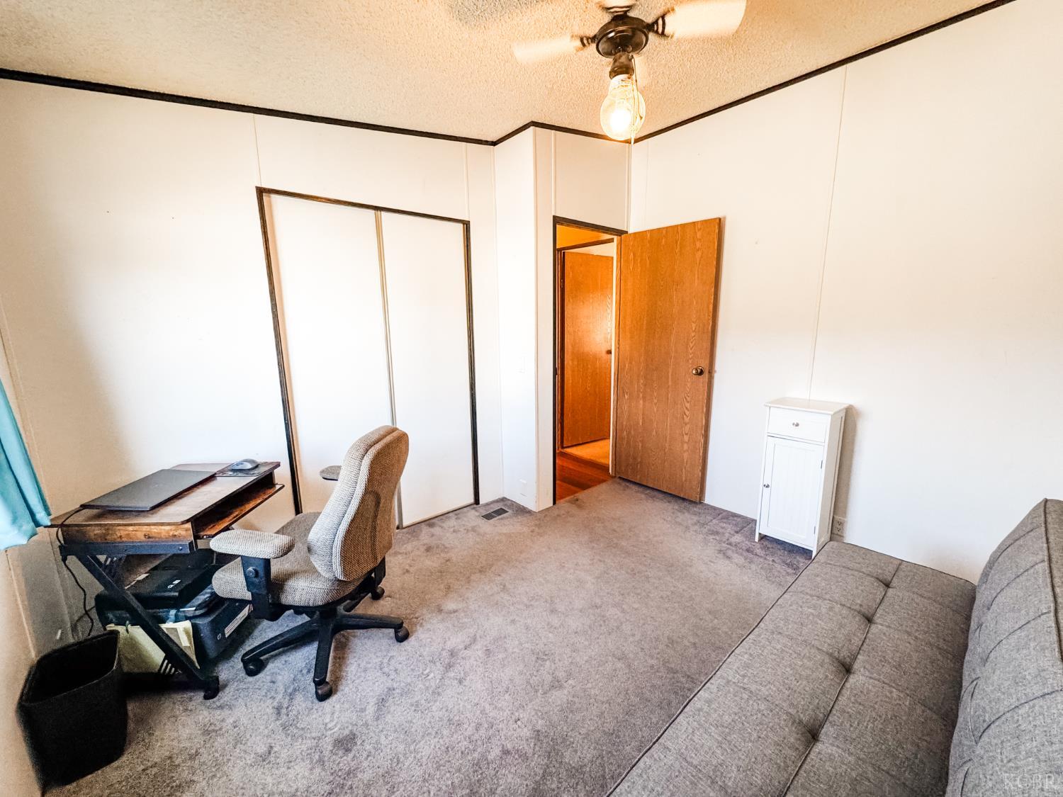 12120 Idaho Ave, Hanford, CA 93230