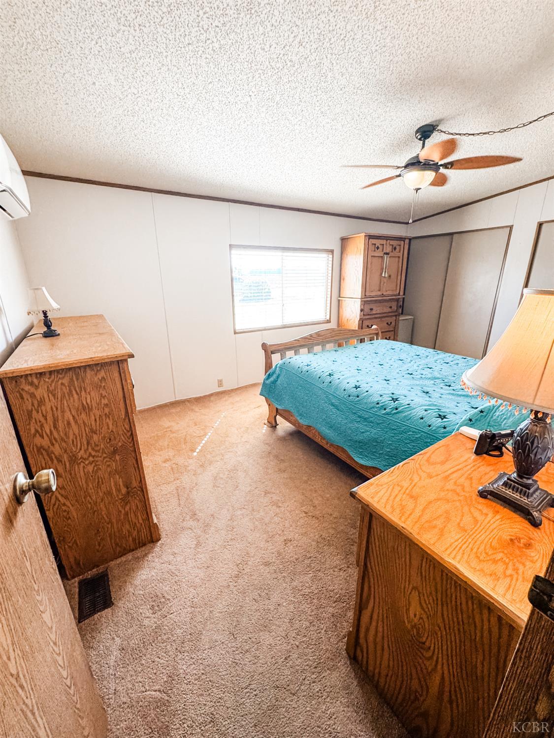 12120 Idaho Ave, Hanford, CA 93230