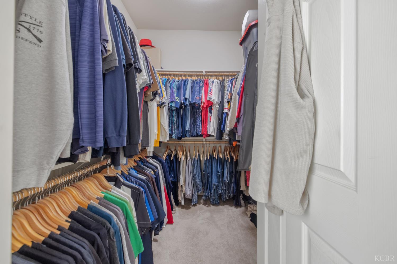 1587 Persimmon St, Lemoore, CA 93245