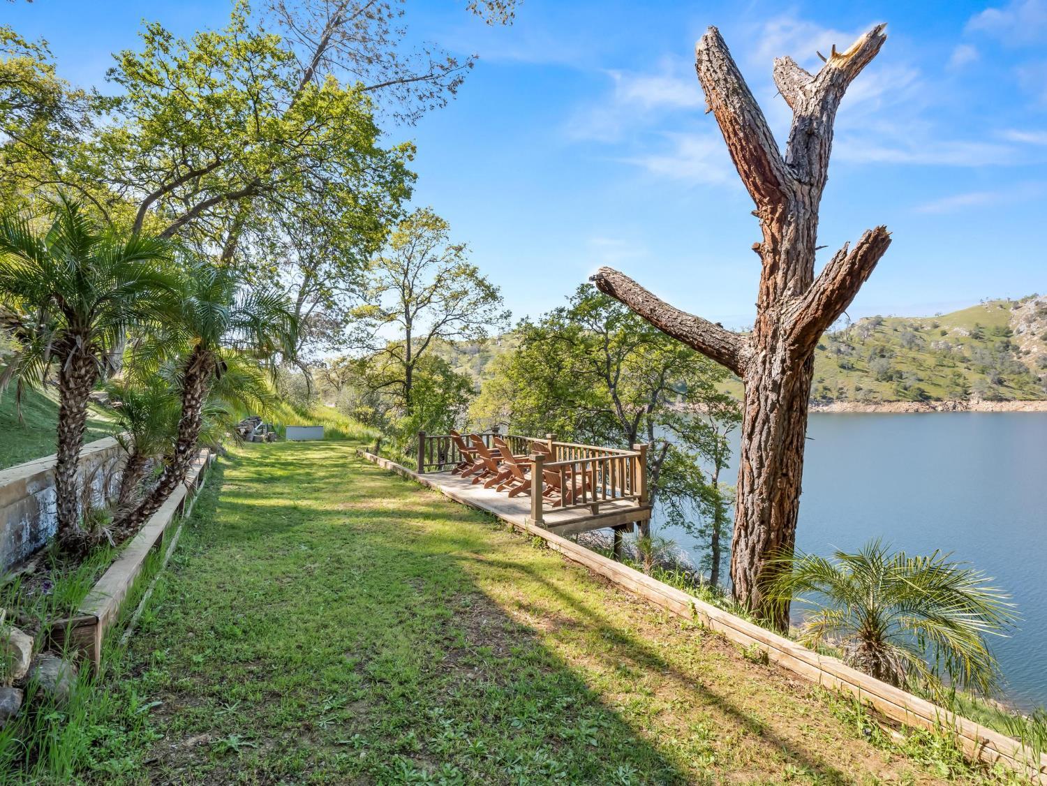 27459 Sky Harbour Rd, Friant, CA 93626