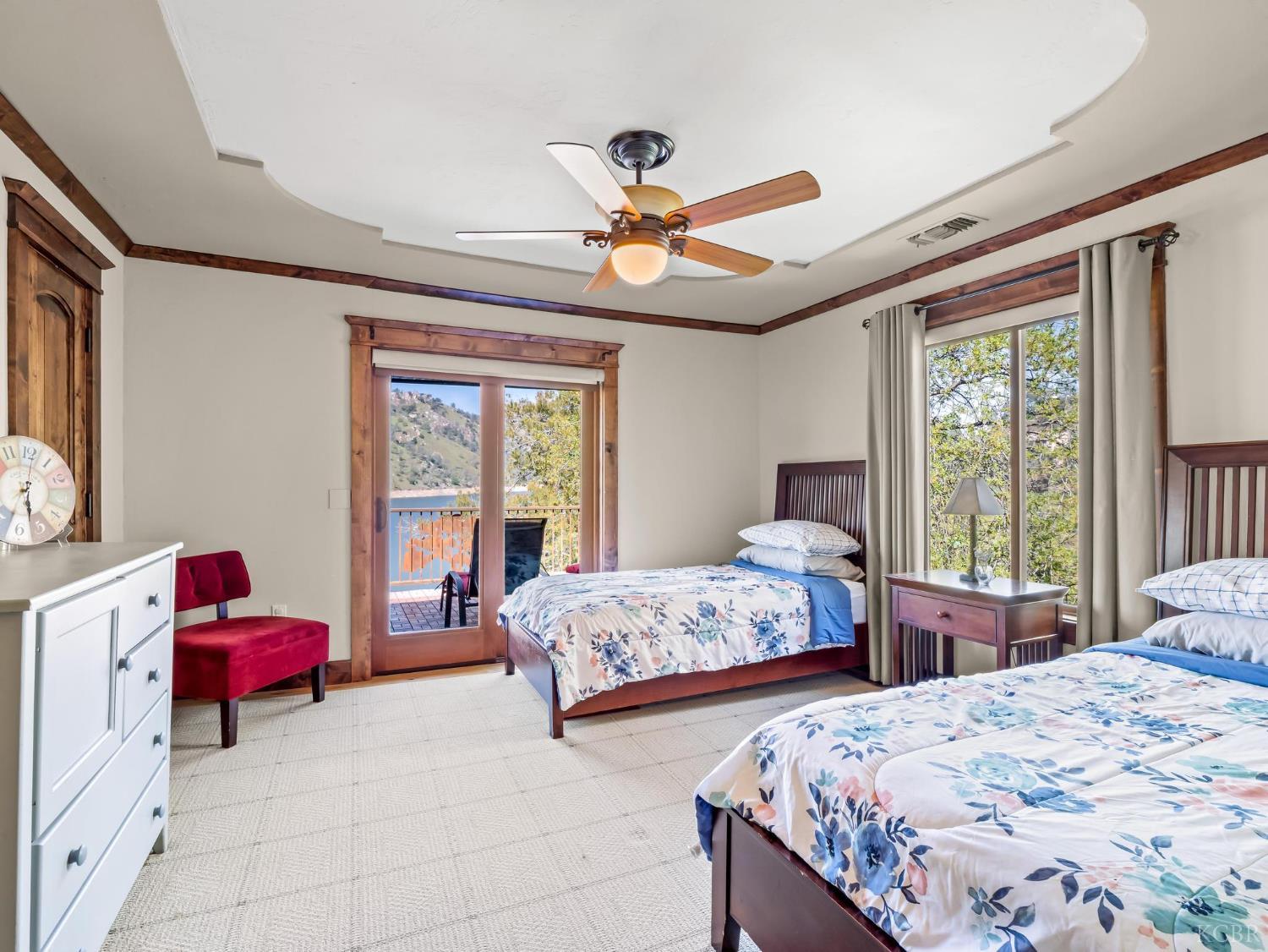 27459 Sky Harbour Rd, Friant, CA 93626