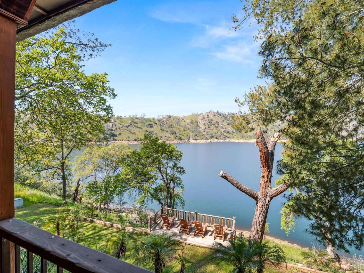 27459 Sky Harbour Rd, Friant, CA 93626