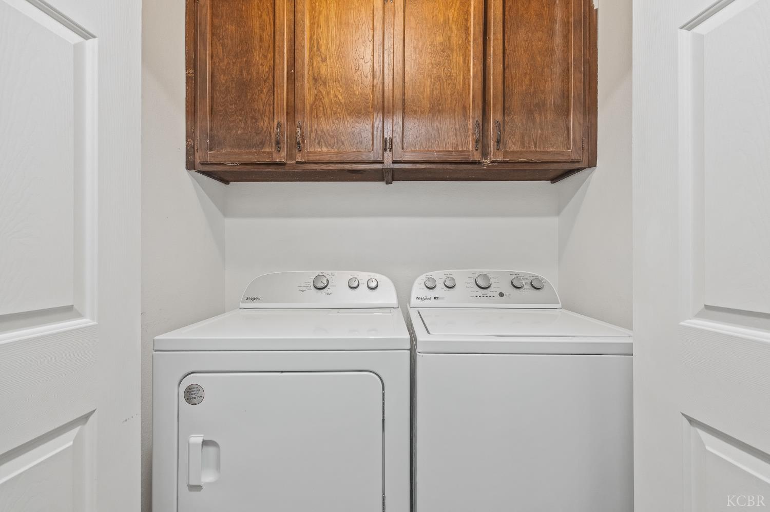 3230 W Pryor, Visalia, CA 93277