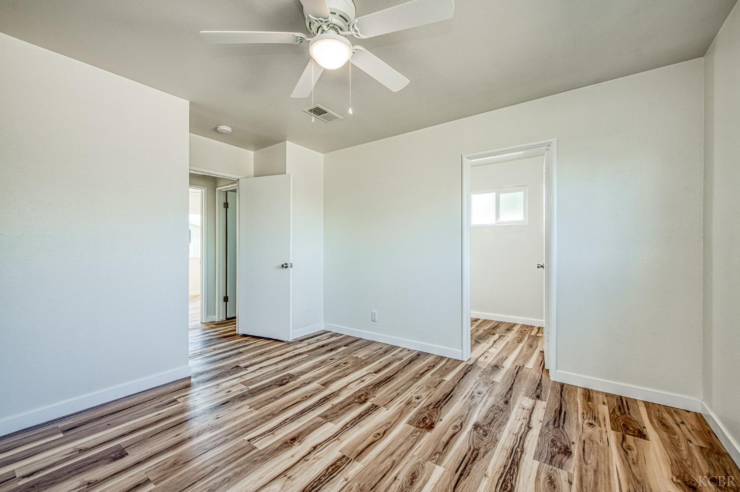 1167 Cling Cir, Hanford, CA 93230