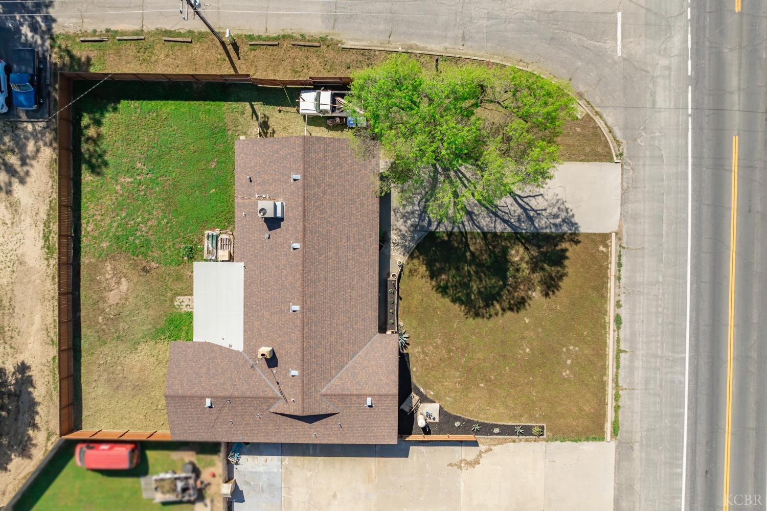 8895 14th Avenue, Hanford, CA 93230