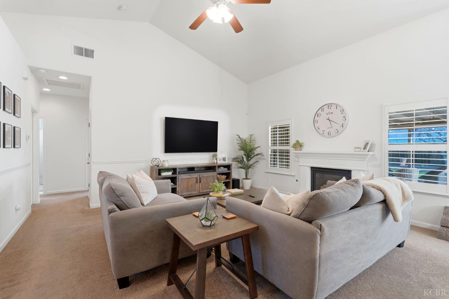 1005 Jubilee Ct, Lemoore, CA 93245