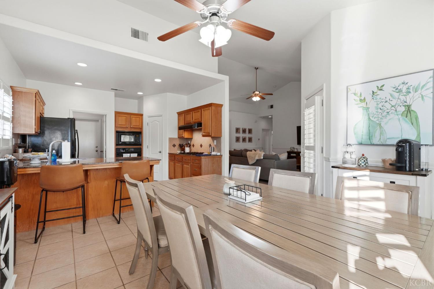 1005 Jubilee Ct, Lemoore, CA 93245