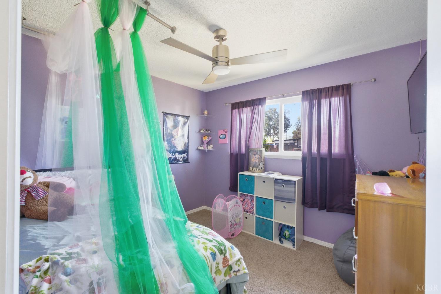 1901 N Kensington Way N, Hanford, CA 93230