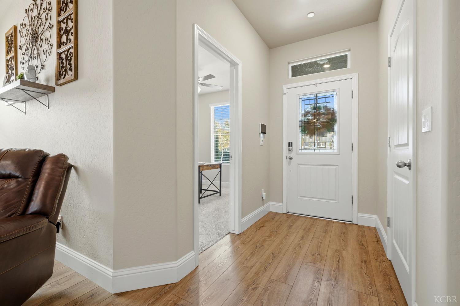 756 Strada St, Lemoore, CA 93245