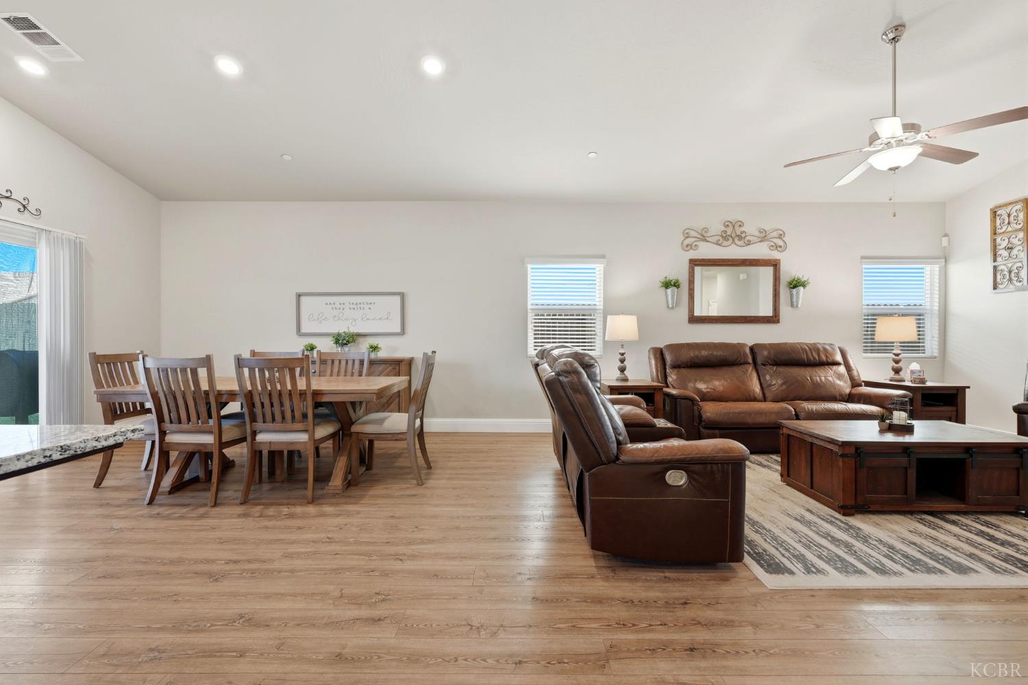 756 Strada St, Lemoore, CA 93245