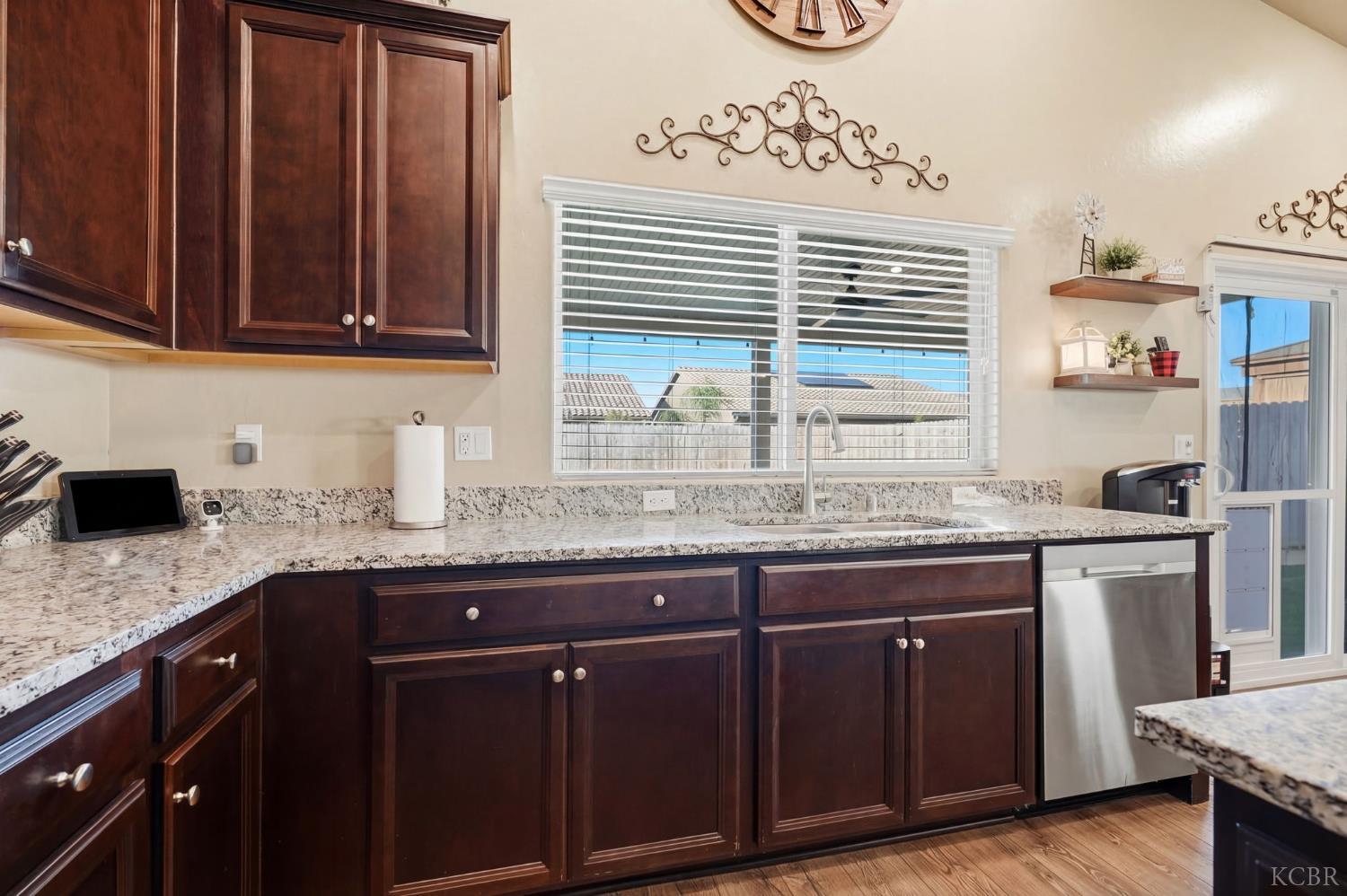 756 Strada St, Lemoore, CA 93245