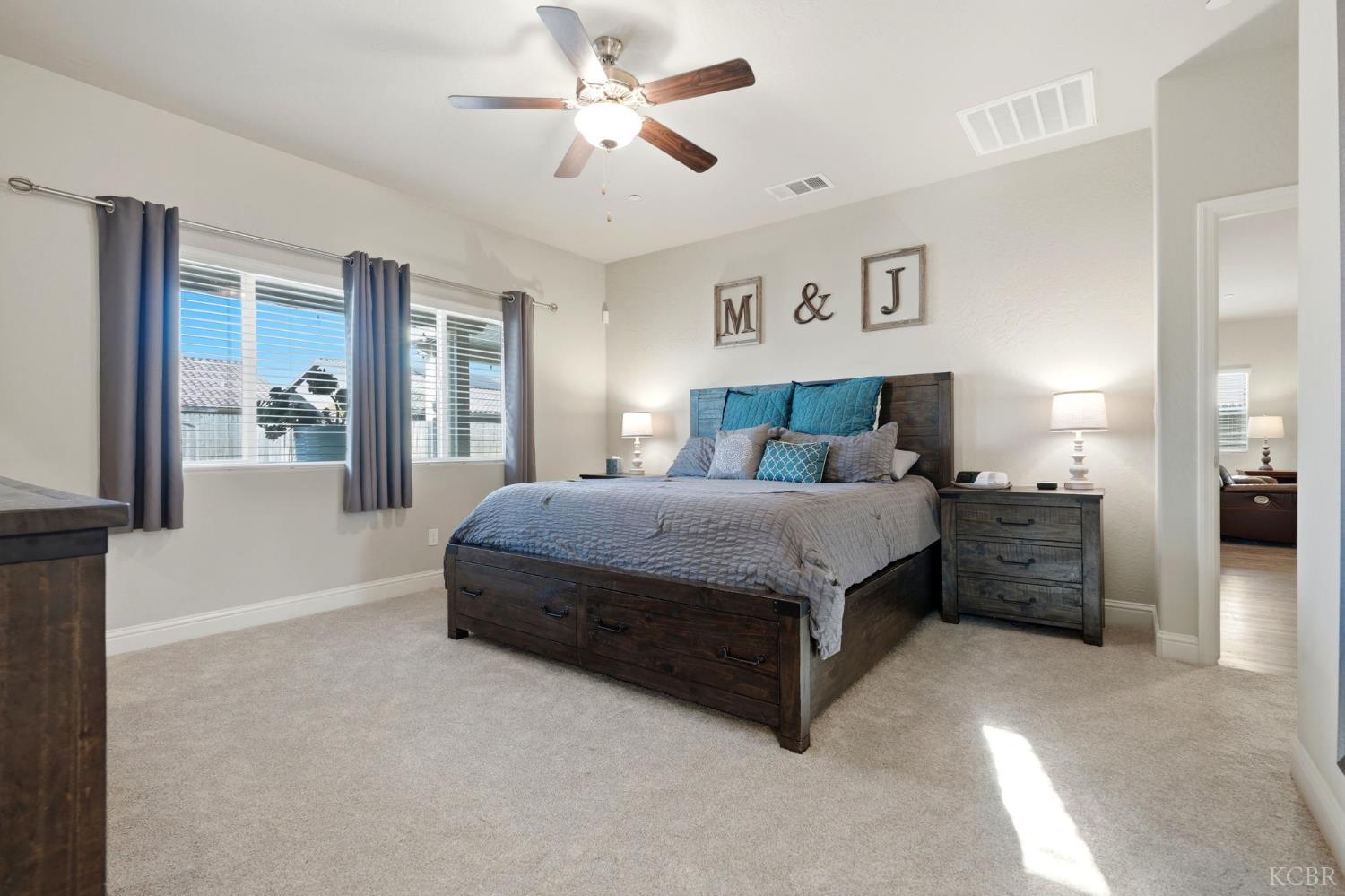 756 Strada St, Lemoore, CA 93245