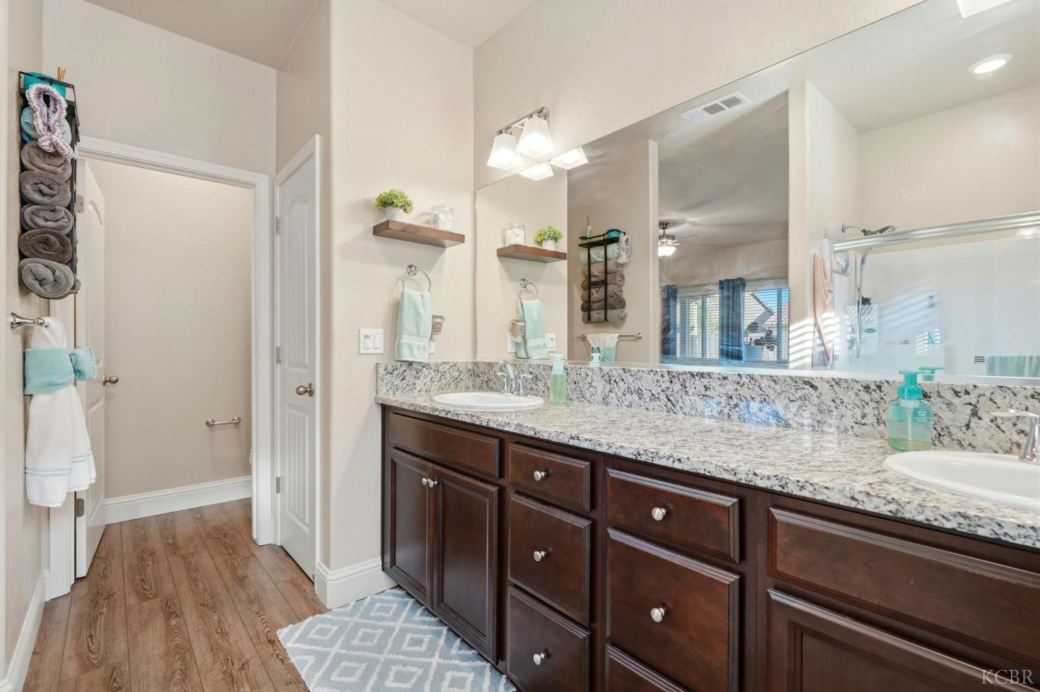 756 Strada St, Lemoore, CA 93245