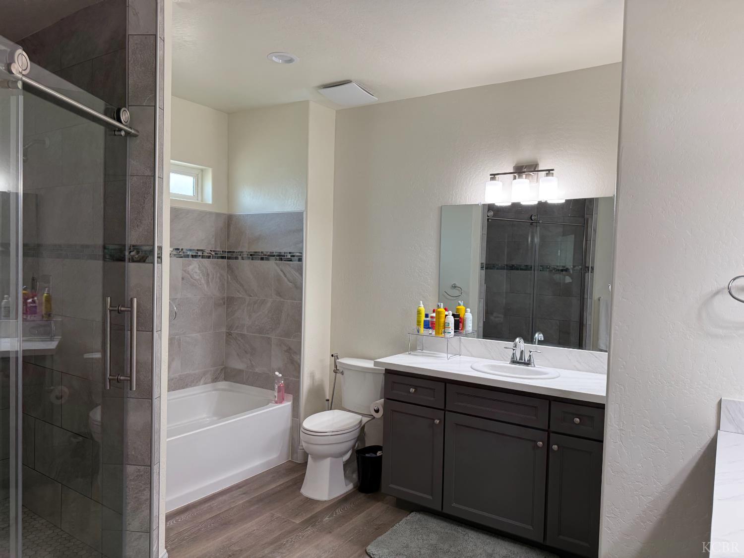 1701 chase, Corcoran, CA 93212