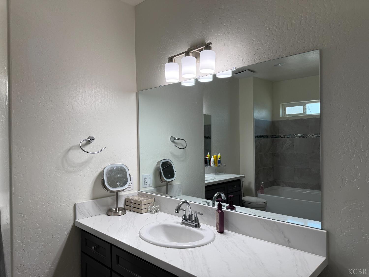 1701 chase, Corcoran, CA 93212