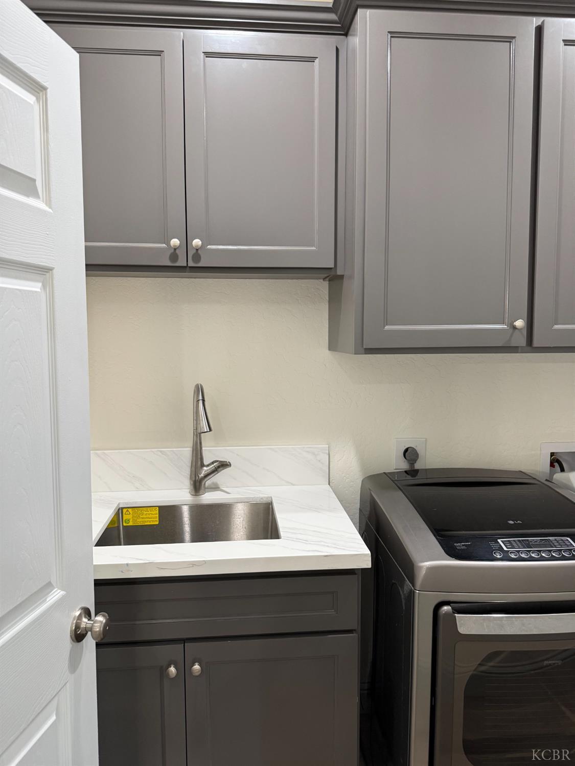 1701 chase, Corcoran, CA 93212