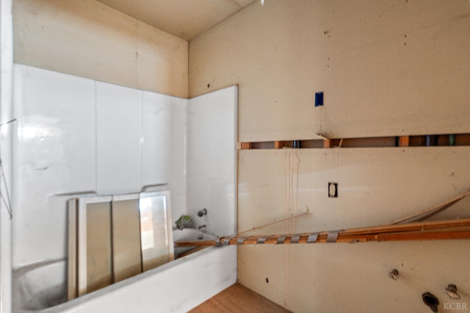 16737 Colony Rd, Lemoore, CA 93245