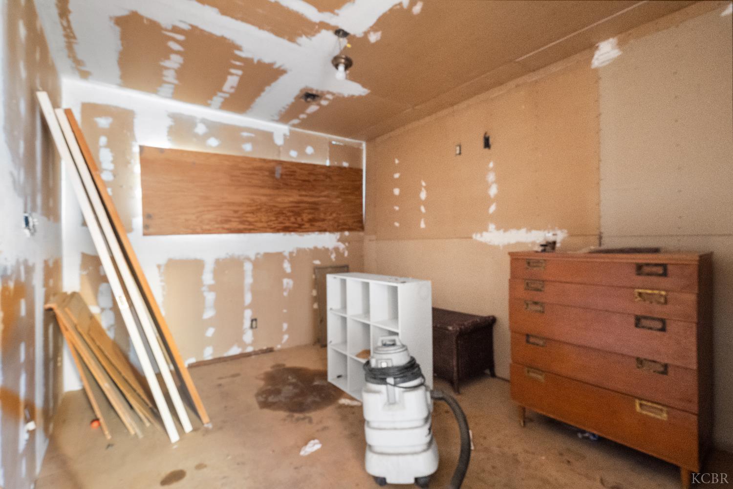 16737 Colony Rd, Lemoore, CA 93245