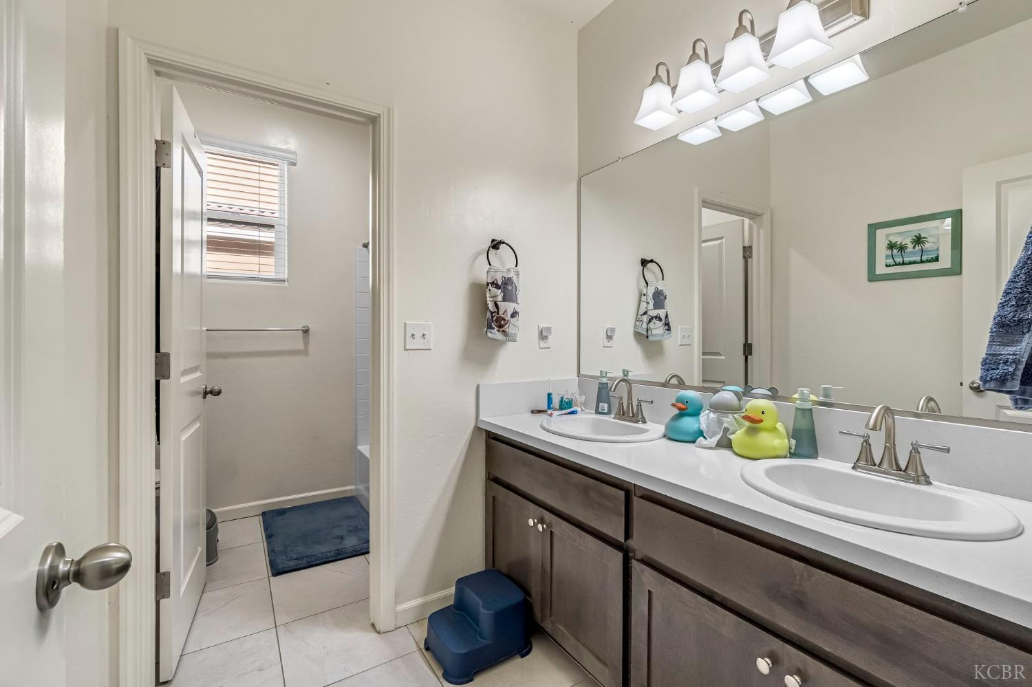 2263 Chianti Way, Hanford, CA 93230