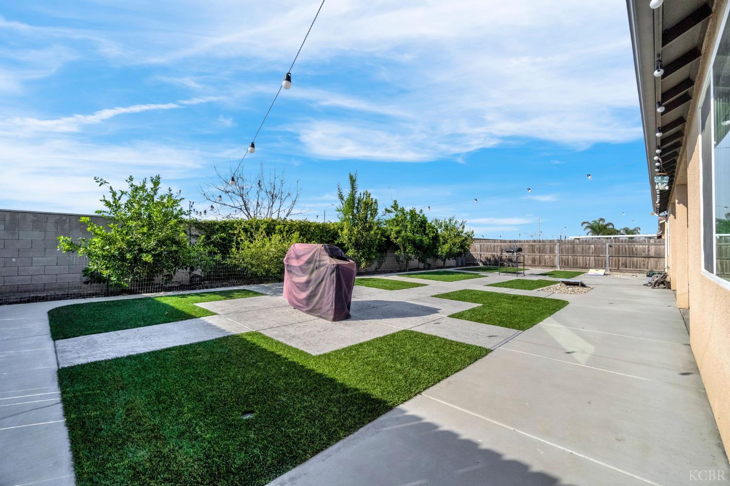 2263 Chianti Way, Hanford, CA 93230