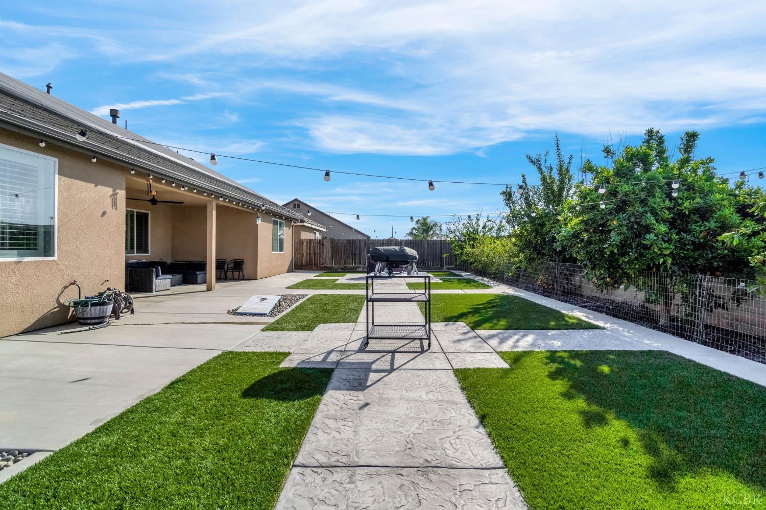 2263 Chianti Way, Hanford, CA 93230