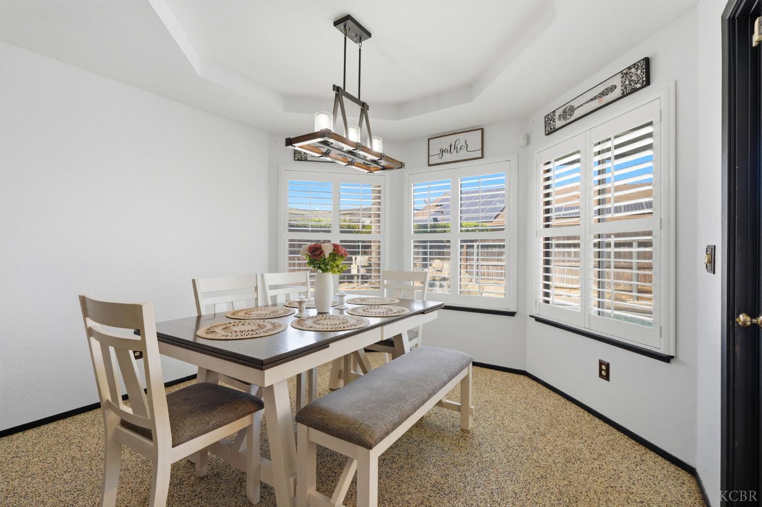 1332 Lincoln Ln, Lemoore, CA 93245