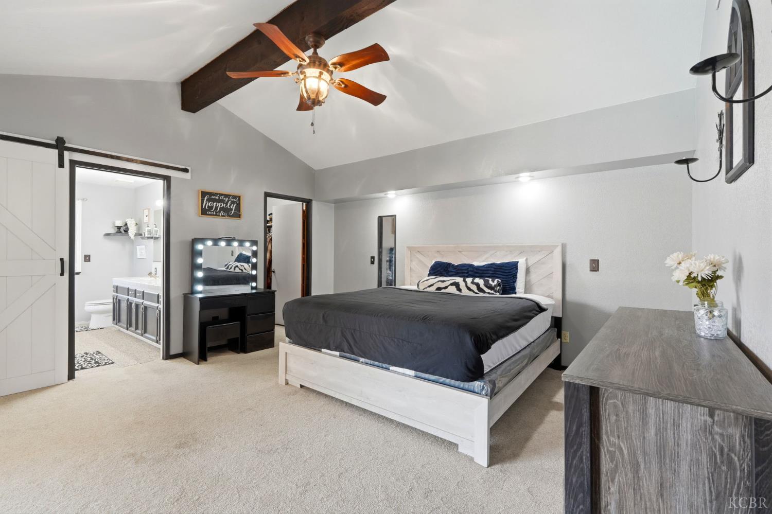 1332 Lincoln Ln, Lemoore, CA 93245