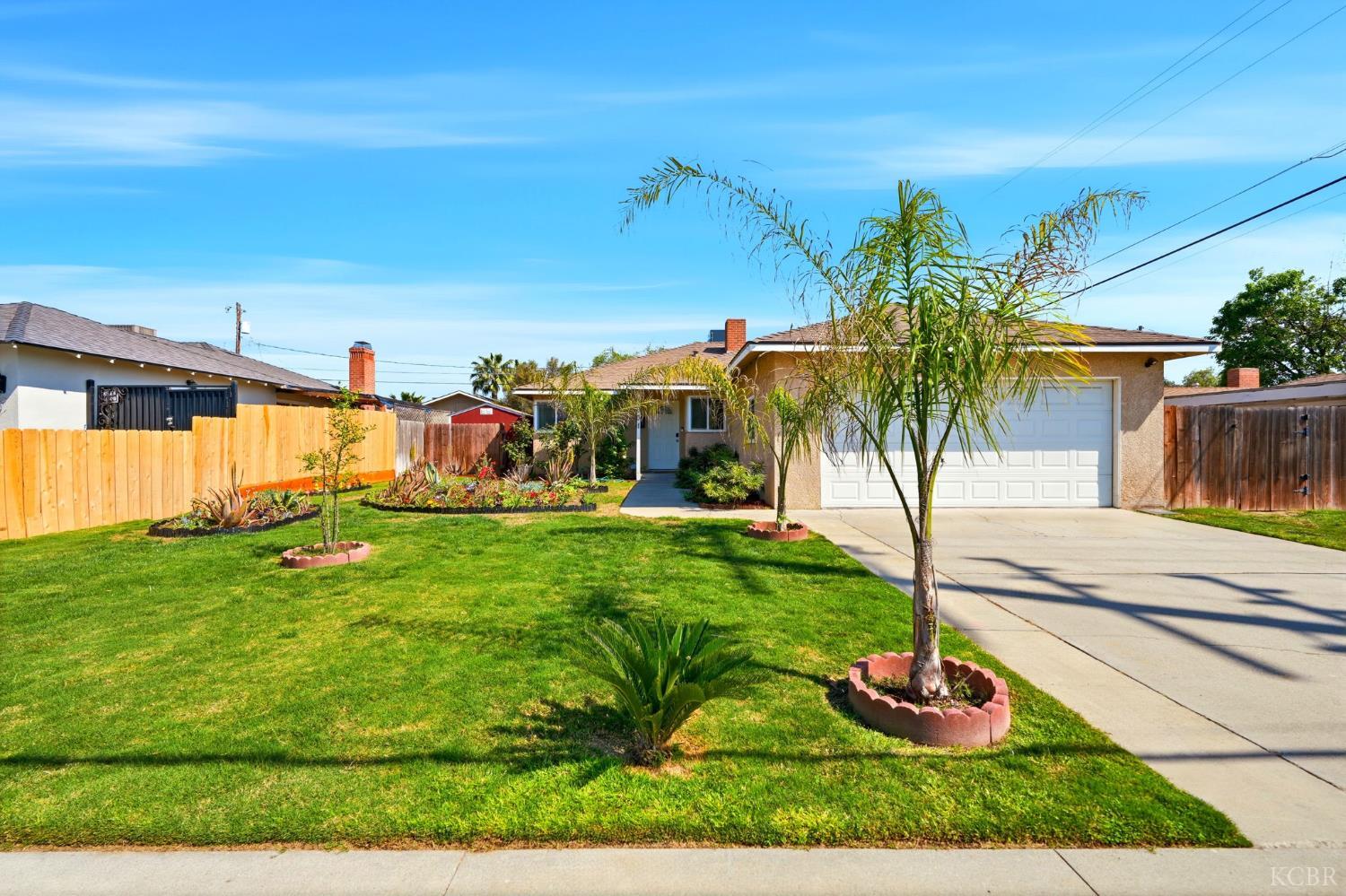 1931 N Douty St, Hanford, CA 93230