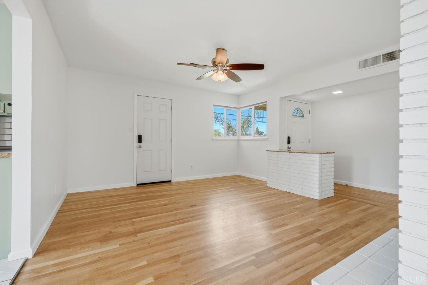 1931 N Douty St, Hanford, CA 93230