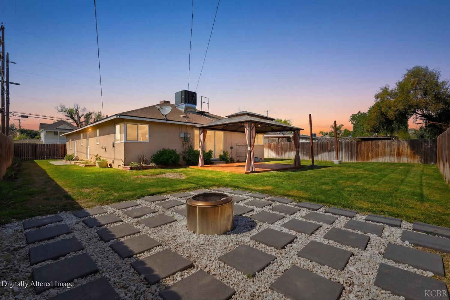 1931 N Douty St, Hanford, CA 93230