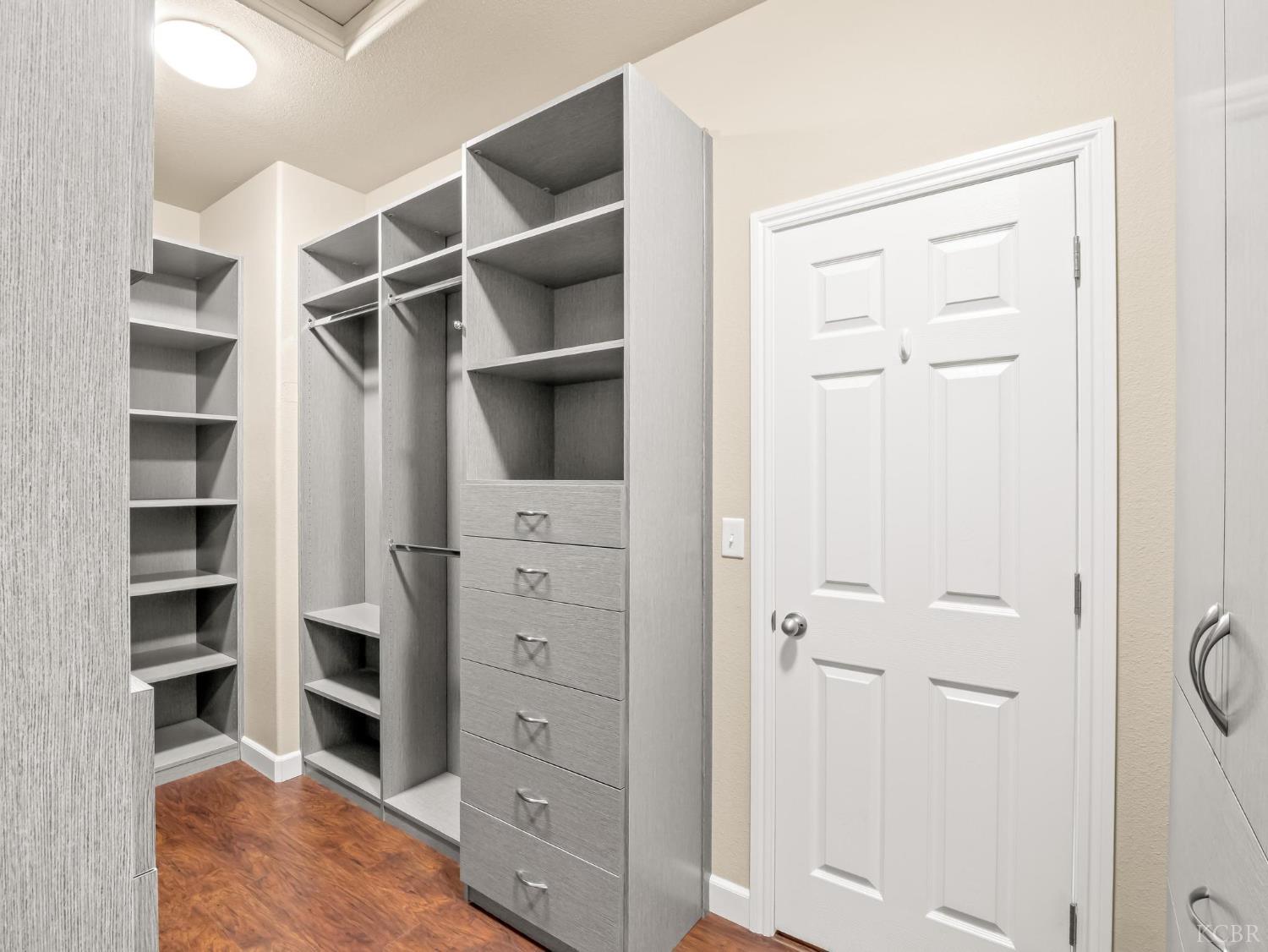 1178 Blackwood Ave, Clovis, CA 93619