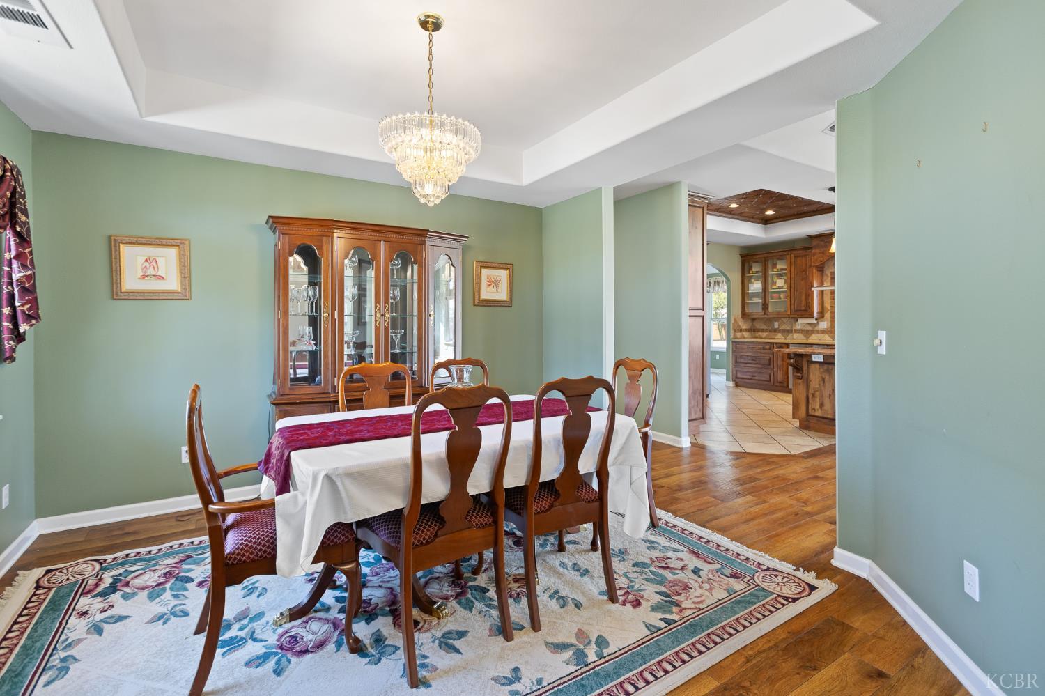 32250 Appaloosa Dr, Lindsay, CA 93265