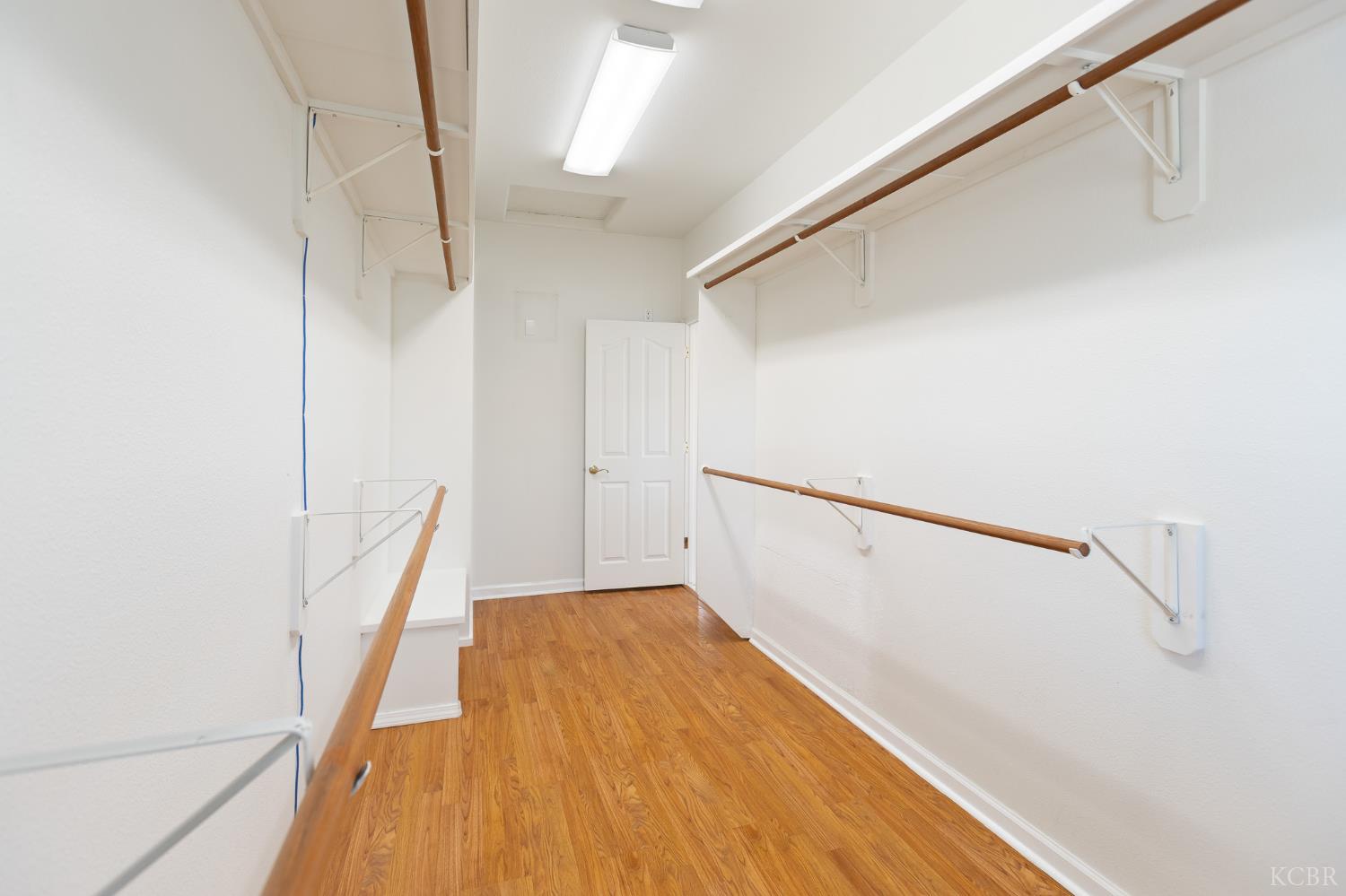 32250 Appaloosa Dr, Lindsay, CA 93265