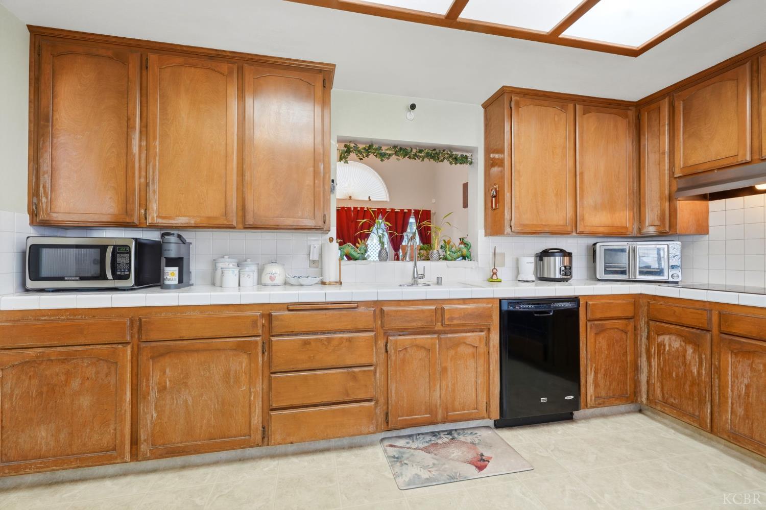 6316 N Barcus Ave, Fresno, CA 93722