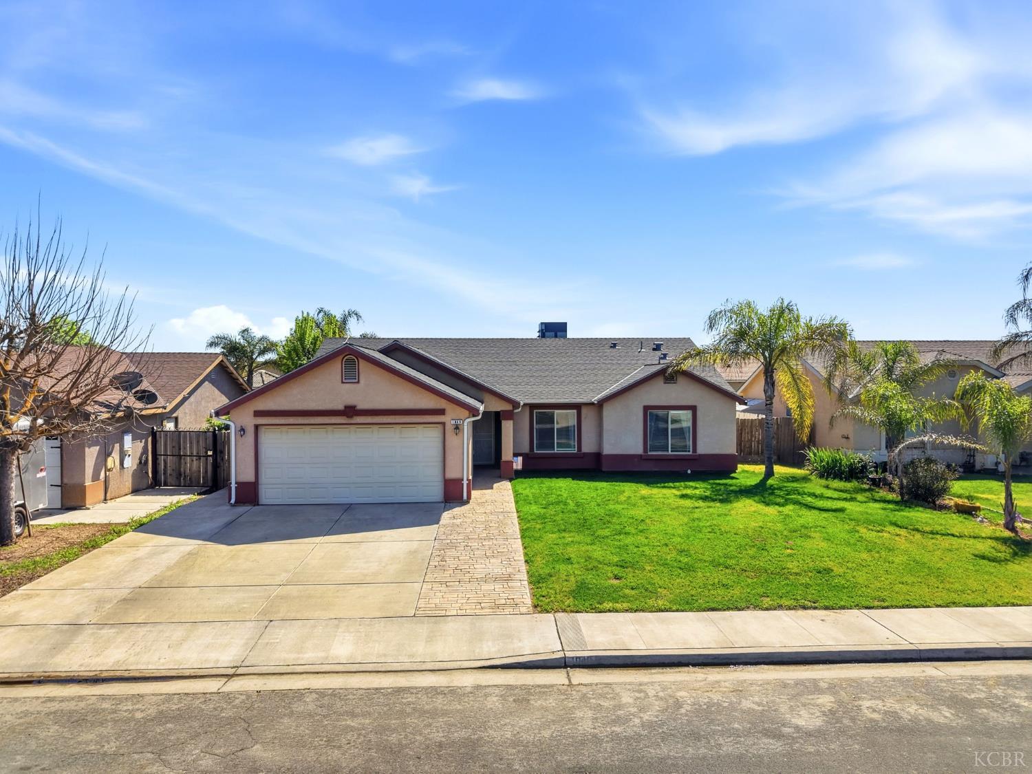 1849 W Spring Crest St, Hanford, CA 93230
