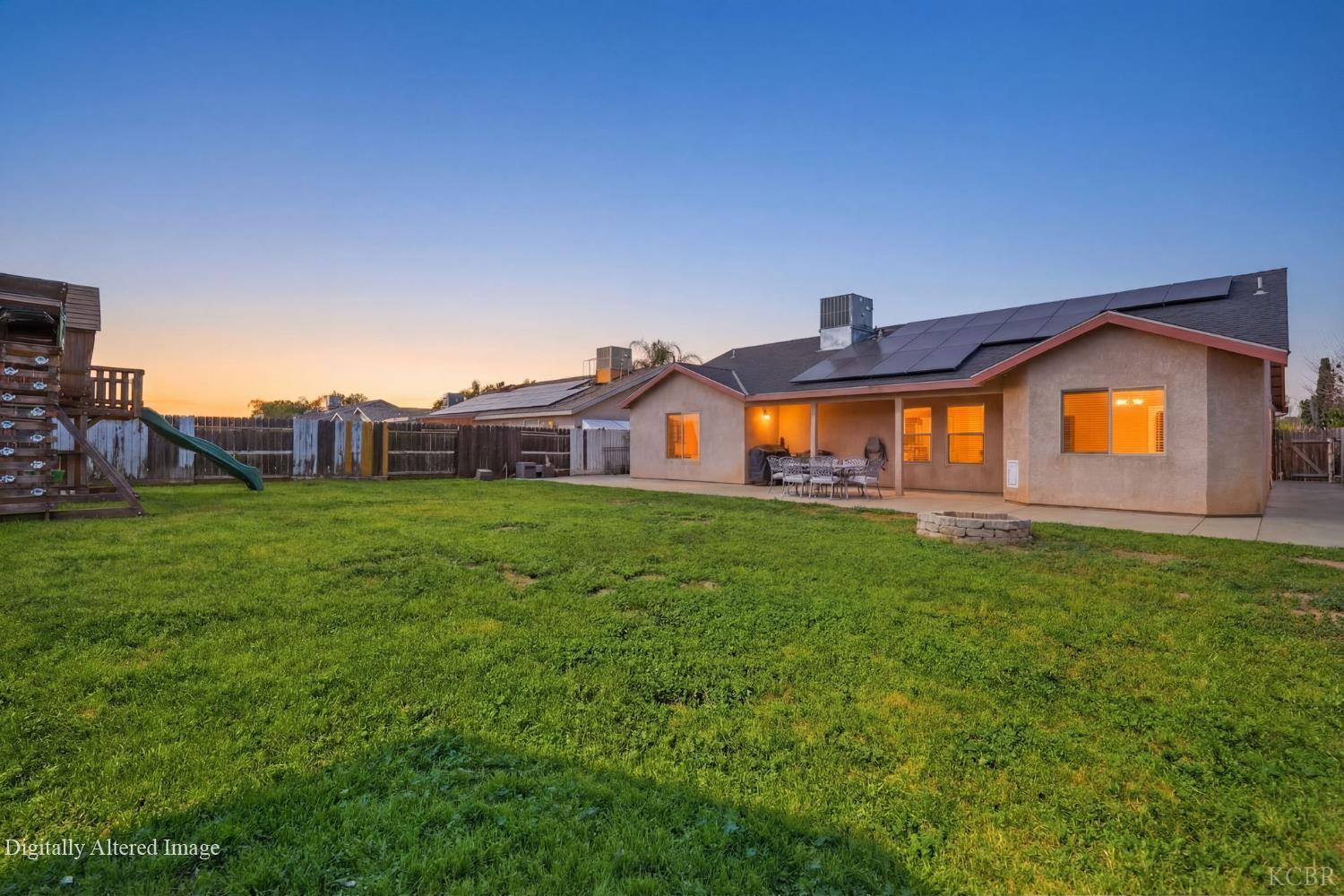 1849 W Spring Crest St, Hanford, CA 93230