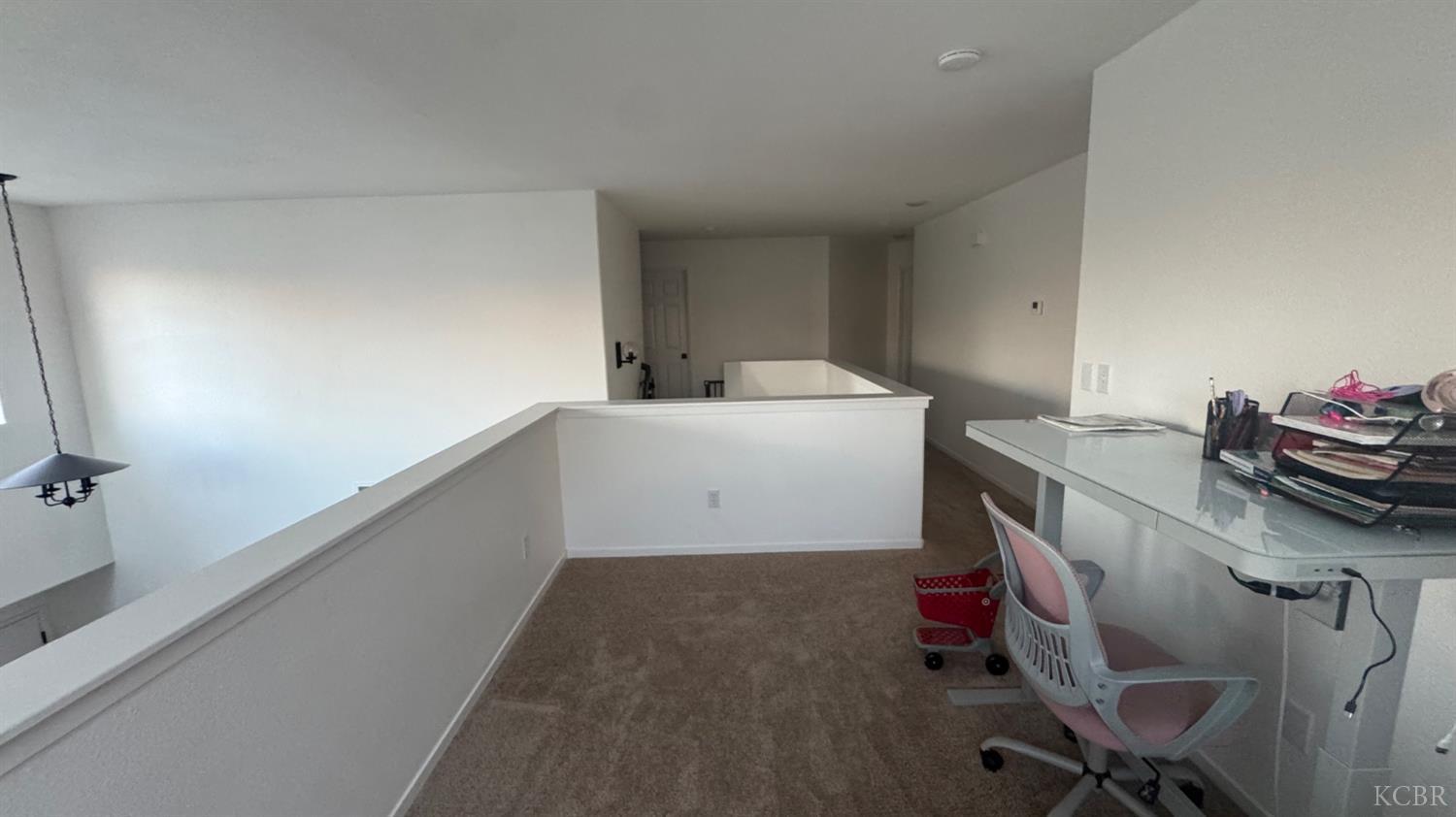 2174 W Picadilly Ln, Hanford, CA 93230