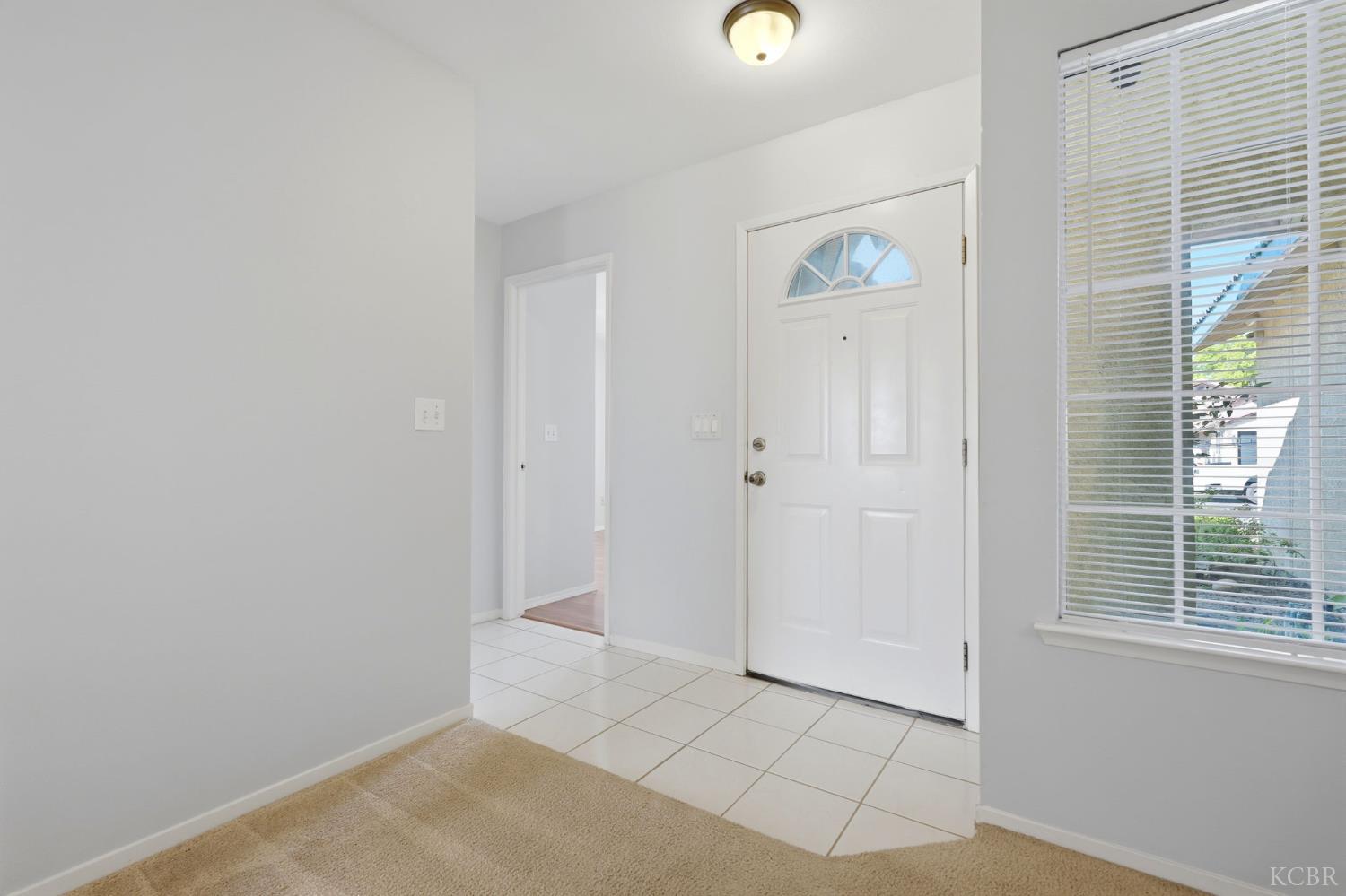 2403 Cherrywood Ct, Hanford, CA 93230